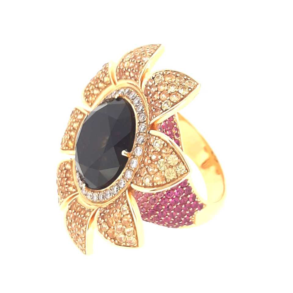 Anello fiore Collezione Girasole in oro, diamanti, zaffiri e quarzo